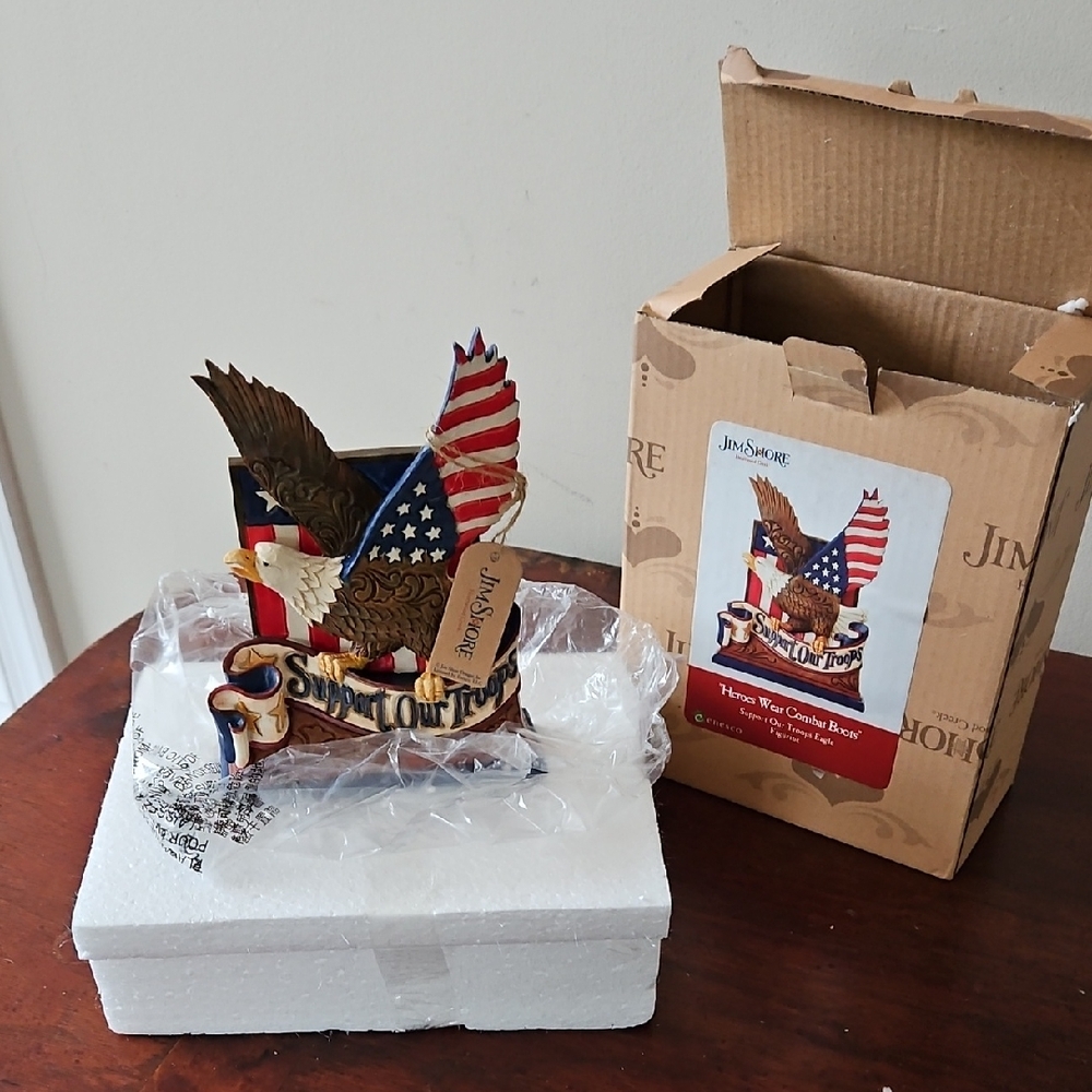 NWT Jim Shore Heroes Wear Combat Boots Figurine 6003975